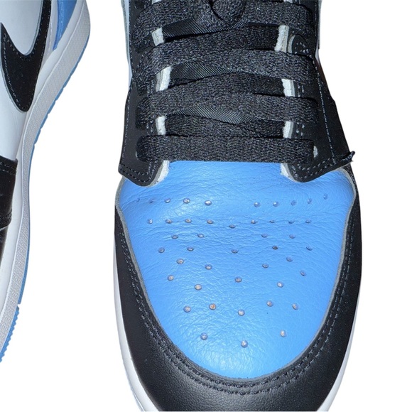 Jordan 1 Unc Toe - Picture 13 of 14